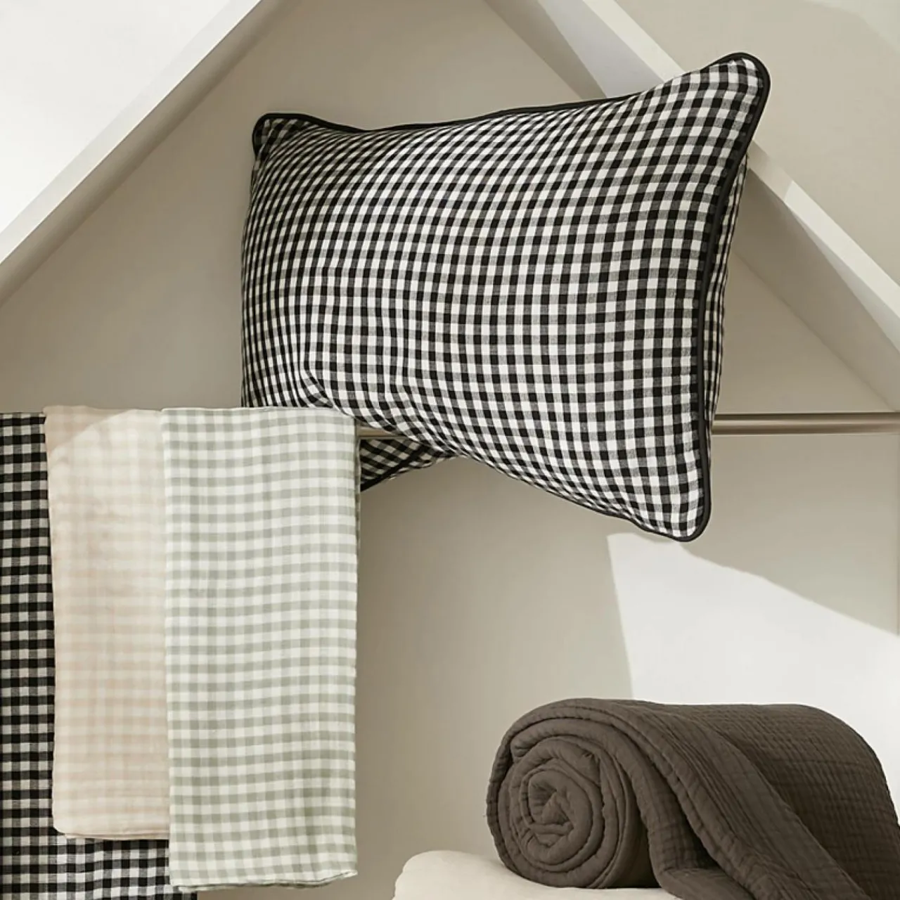 Coussin Et Housse|EMINZA Coussin rectangulaire gaze de coton (40 x 60 cm) Gaïa vichy Beige