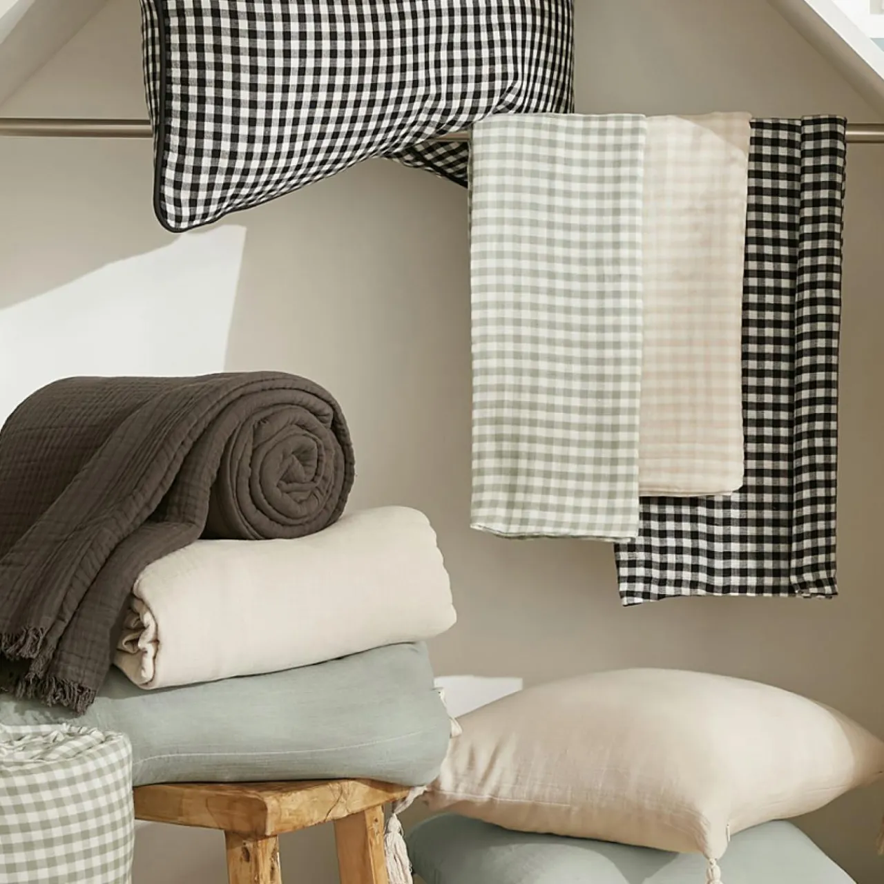 Nappe De Table|EMINZA Nappe rectangulaire gaze de coton (150 x 350 cm) Gaïa vichy e Noir