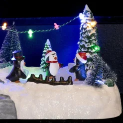 Village De Noël Lumineux|KAEMINGK Scène de vie illuminée à piles Aire de jeu des pingouins Multicolore