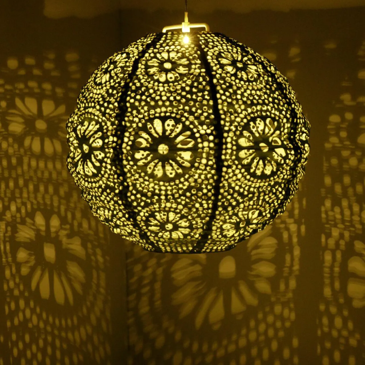 Luminaire Jardin|Eclairage Extérieur|#N/A Suspension de jardin solaire (H23 cm) Lanterne ajourée Marron