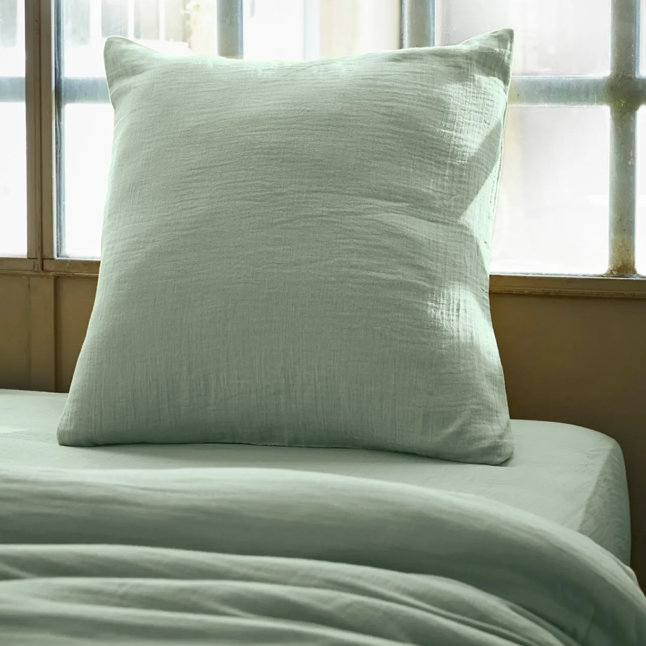 Taie D'Oreiller, Traversin|EMINZA Taie d'oreiller carrée gaze de coton (60 x 60 cm) Gaïa Vert Eucalyptus