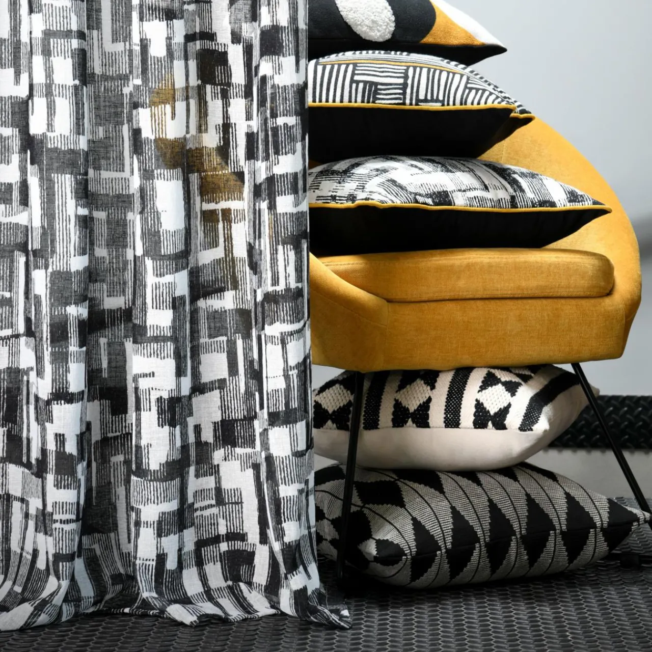 Voilage|LOVELY CASA Voilage (140 x 260 cm) Linear Noir